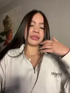 Cristina pinkk online show from December 15, 4:07 am