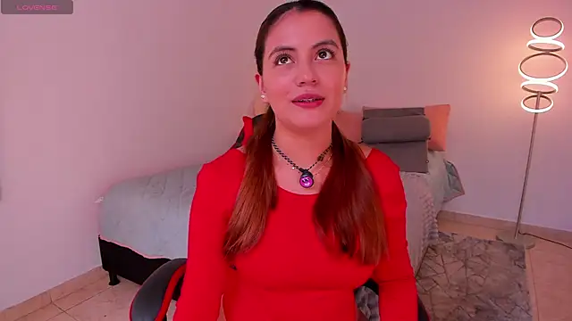 mialeia01 online show from July 20, 8:53 pm
