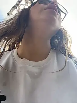 Baby  Otaku online show from April 26, 6:16 pm