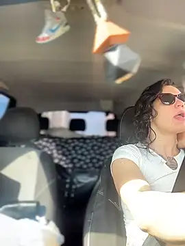 MeekyRich online show from April 26, 4:10 am