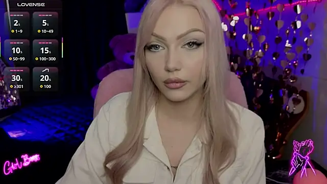 LinaLirian online show from July 22, 4:08 pm