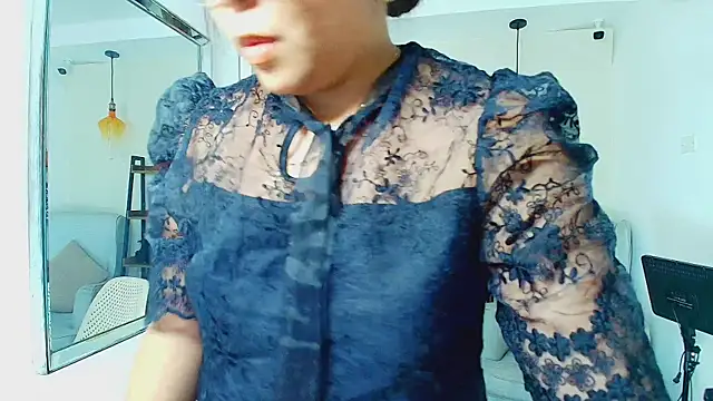  Victoria Collins online show from October 21, 6:12 pm