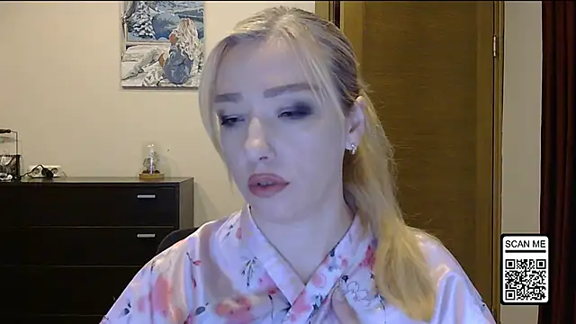 Wild Silk Desire online show from October 20, 2:20 pm