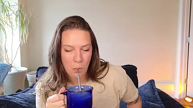 rach oneill online show from June 9, 5:23 pm