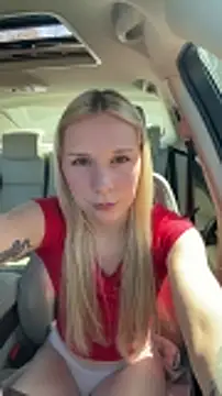 SabrinaRosed online show from April 20, 11:35 am