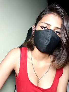 Isha Sax online show from September 17, 7:17 am