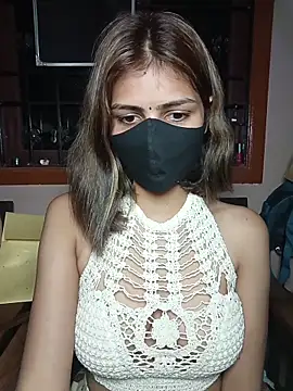 Isha Sax online show from November 21, 5:26 pm