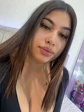 jazminslut online show from November 18, 1:28 am