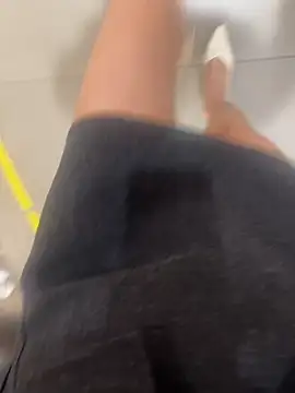 xiaoyuan01 online show from April 27, 2:19 am