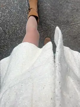 xiaoyuan01 online show from February 11, 3:30 am