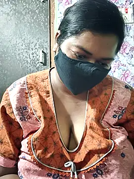 Liyaa 24 online show from April 28, 5:55 am