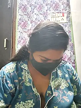 Liyaa 24 online show from March 7, 7:15 am