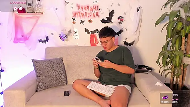 Young Ben online show from October 25, 11:55 pm