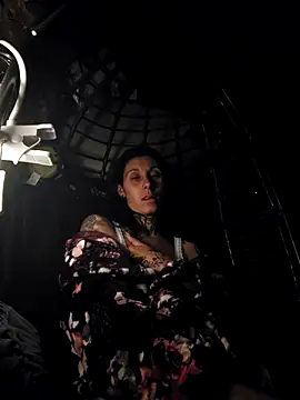 DarkAngelz1 online show from November 20, 2:01 am