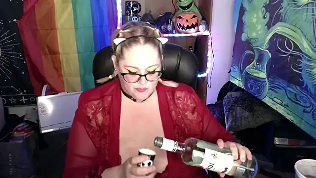 Kinky Witch online show from June 9, 1:38 am
