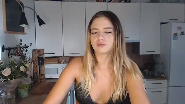 BuffyxLUST online show from September 16, 7:27 am