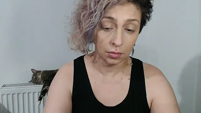 AAARUNY online show from February 1, 7:12 pm