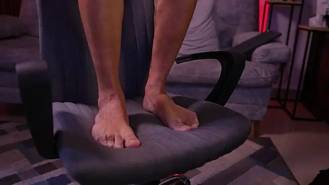 DaviesBrown online show from January 16, 10:39 pm