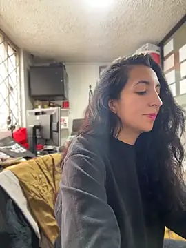 SALOME KORLAND online show from April 20, 6:11 pm