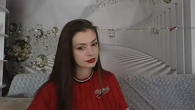 EvoletteLouLou online show from October 18, 2:31 pm