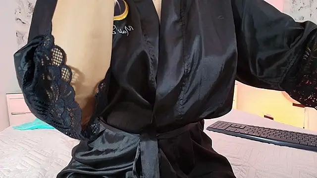 celeste moonx online show from November 18, 3:13 pm