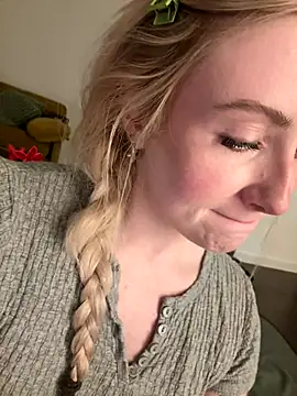 seeunexttuesday online show from November 12, 3:37 am