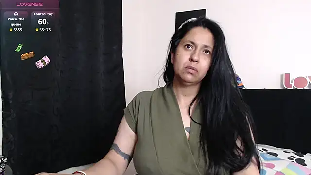 Snapshot of holydeath_1 chatting on September 18, 10:52 pm holydeath 1 online show from September 18, 10:52 pm