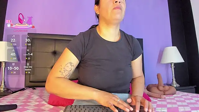 GreciaFox1 online show from April 23, 12:23 pm