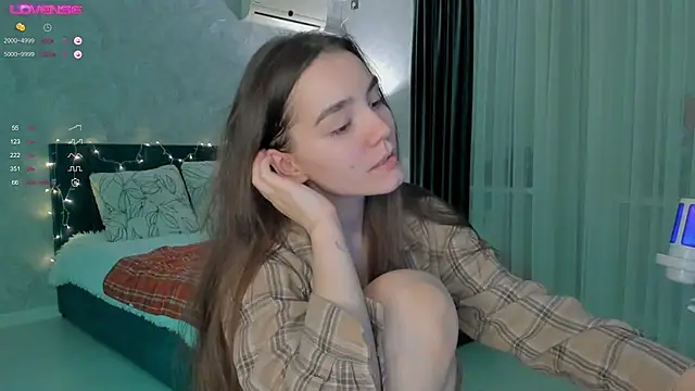 Snapshot of sweete_chantal chatting on October 6, 5:07 pm sweete chantal online show from October 6, 5:07 pm