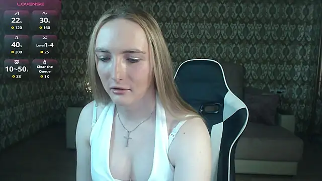 Vi Luxy online show from April 26, 1:47 am