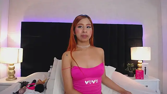 laila stilwiills online show from March 30, 7:08 am