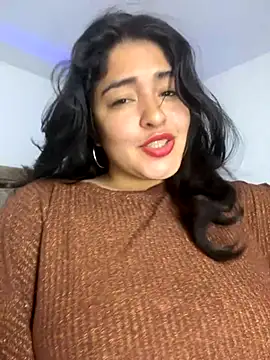 EmilyNoir1 online show from December 2, 12:34 am