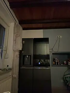 SweetTeenGirl online show from November 10, 6:08 am