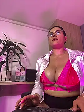 Atenea Clerk online show from April 23, 12:29 pm