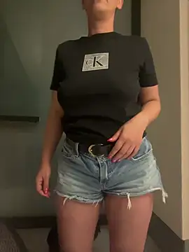 eli5566 online show from July 28, 8:23 pm