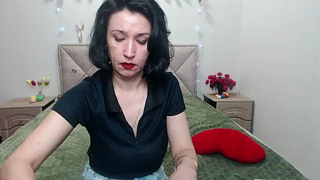 CameronEnns online show from April 2, 1:41 pm