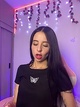 Lia  1 online show from January 13, 10:47 pm