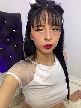 Snapshot of Lia__1 chatting on October 7, 12:42 pm Lia 1 online show from October 7, 12:42 pm