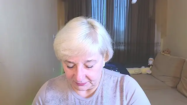 Milana Milky online show from November 14, 5:18 am