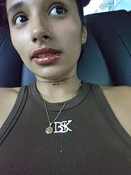 Lorena Mcfly online show from April 18, 7:07 pm