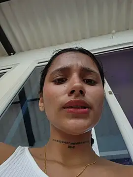 Lorena Mcfly online show from April 26, 1:42 pm