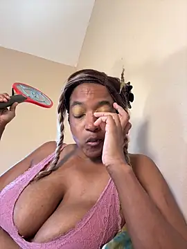 iriebusty online show from April 24, 4:43 pm