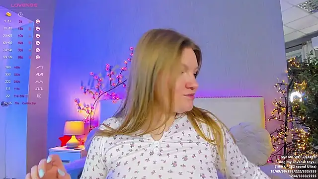 AshleyJoness online show from April 23, 5:15 am