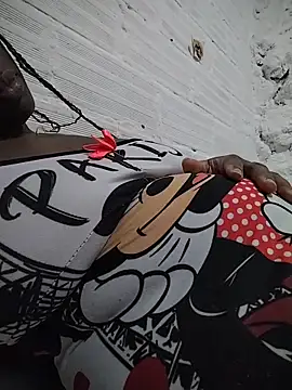 ebony-aston eilin online show from March 4, 2:01 pm