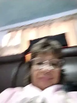 OliviaMorris1 online show from June 10, 12:26 pm