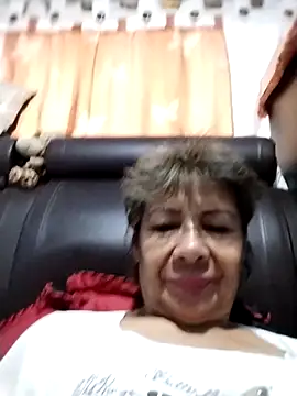 OliviaMorris1 online show from December 13, 8:26 pm