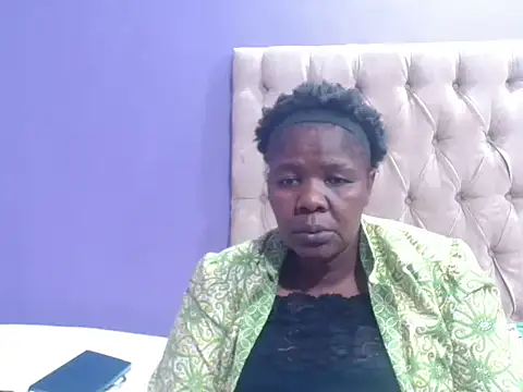 NaughtyChubbyZoe online show from March 9, 4:54 pm