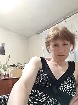 Flower2931 online show from April 2, 7:33 pm