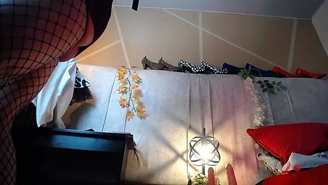 brendaliive online show from October 23, 8:04 pm