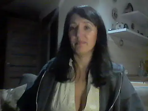 Elena48324 online show from January 15, 6:58 pm